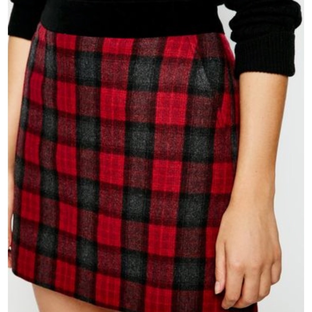 Jack wills red tartan wool mini skirt.
